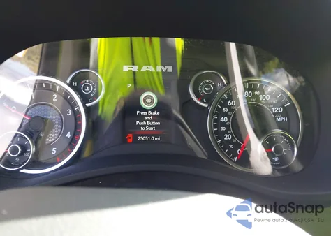 2024 Ram 2500 Big Horn 4X4 6'4 Box z USA, uszkodzony, nr VIN 3C6UR5DL3RG389922